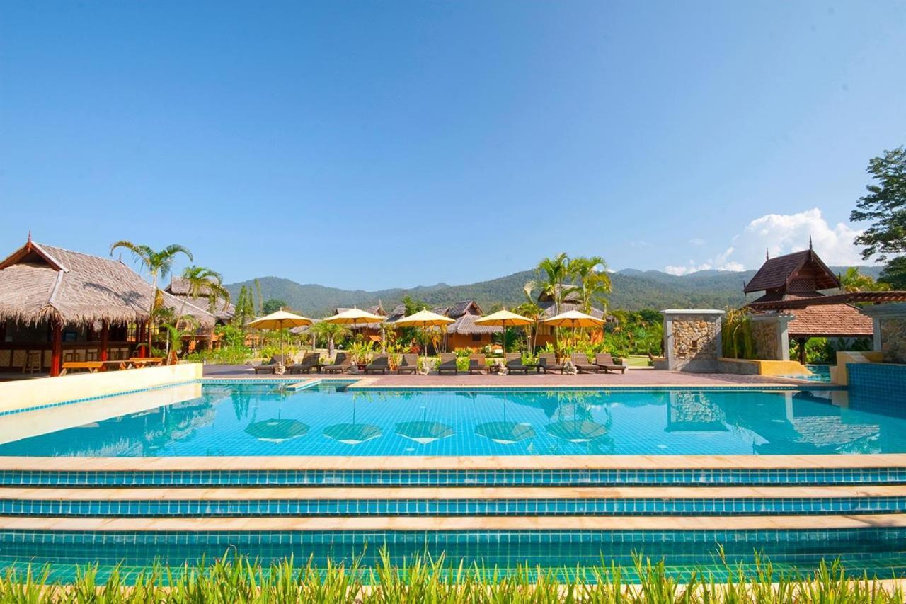Pai Hotsprings Spa Resort Екстер'єр фото