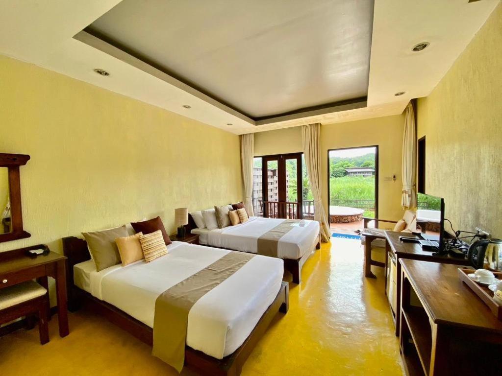 Pai Hotsprings Spa Resort Екстер'єр фото