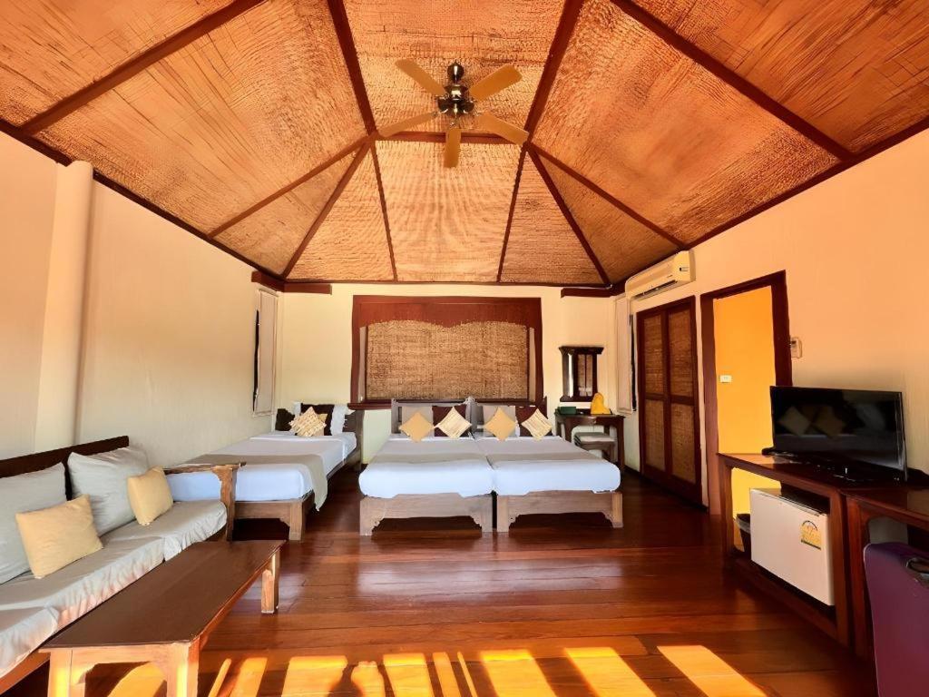 Pai Hotsprings Spa Resort Екстер'єр фото